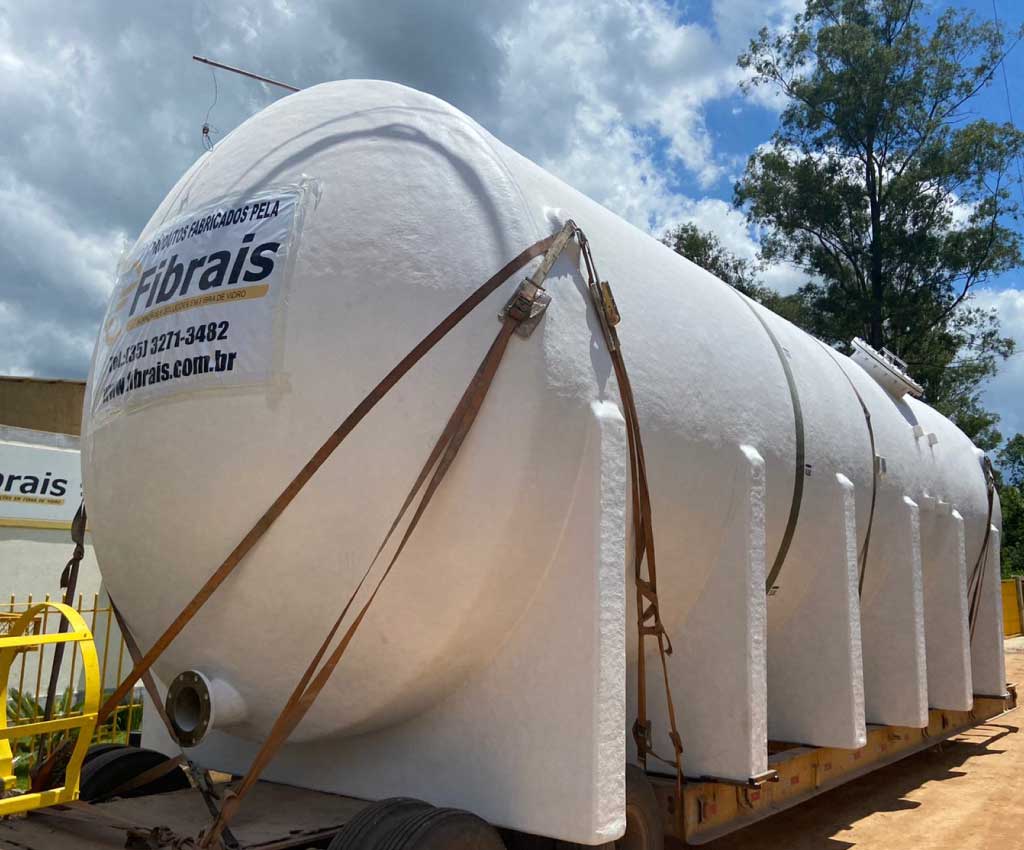 tanque-horizontal-em-fibra-de-vidro-fibrais-03.jpg