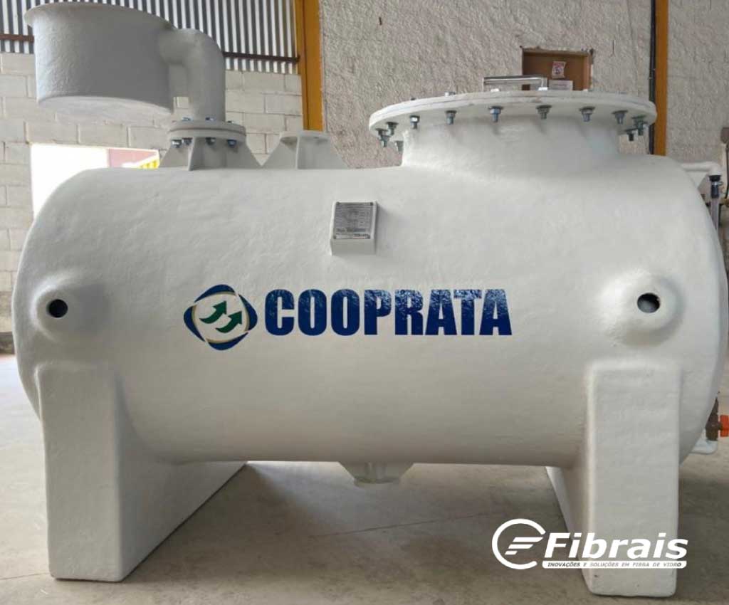 tanques-horizontais-em-fibra-de-vidro-fibrais.jpg